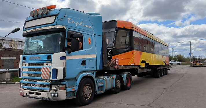 В ближайшие недели в Ярославль прибудут ещё 14 новых трамваев_272340