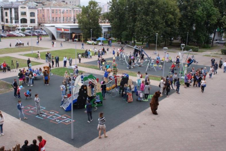 Ярославцы высказали пожелания по благоустройству площади Юности Ярославцы высказали пожелания по благоустройству площади Юности