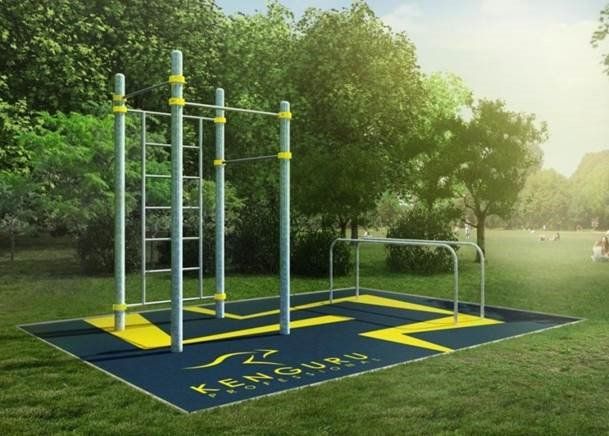 Спортивный комплекс во дворе Спортивный комплекс во дворе