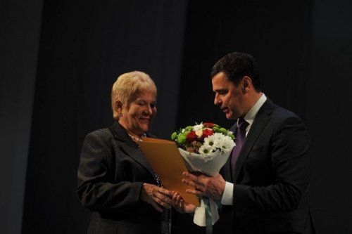Дмитрий Миронов вручил награды лучшим учителям Ярославской области
