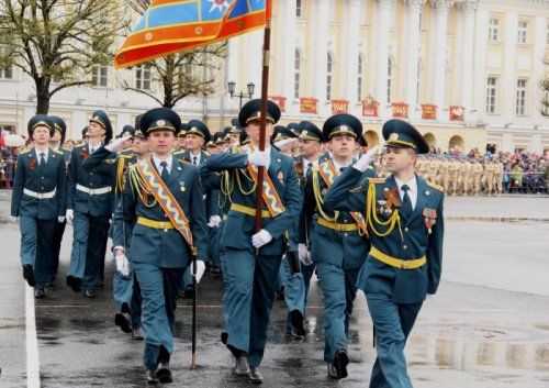 В Ярославле состоялся парад Победы