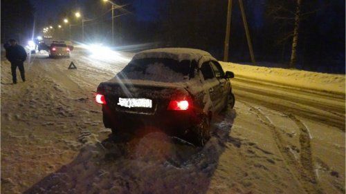 В Рыбинске пьяный водитель автомобиля «ВАЗ-2129» спровоцировал ДТП: пострадала женщина 