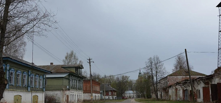 В старинном селе Ярославской области продают исторические здания