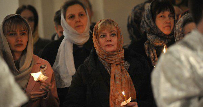 В храмах Ярославской области прошли праздничные пасхальные богослужения_108635