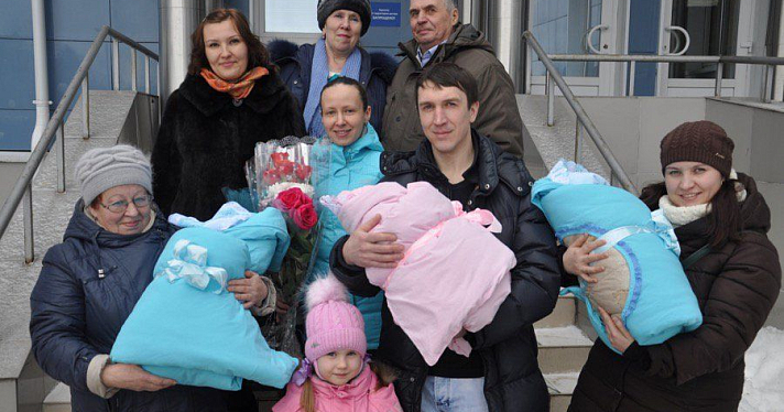 В Ярославле семью, где родилась тройня, поддержит губернатор