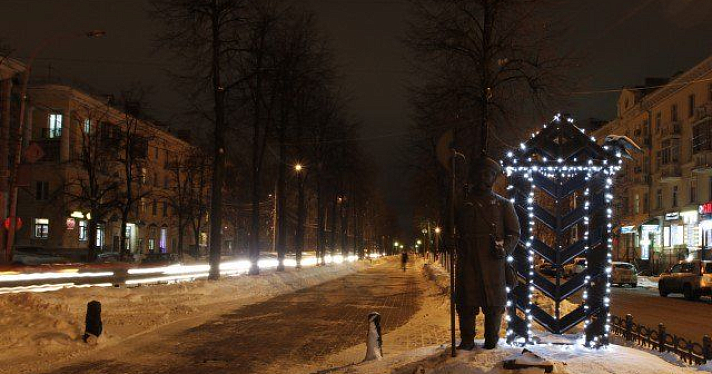 Улицы Ярославля украсят в едином новогоднем стиле _93319