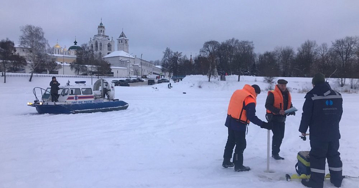 Толщина льда на реках Ярославля стала безопасной