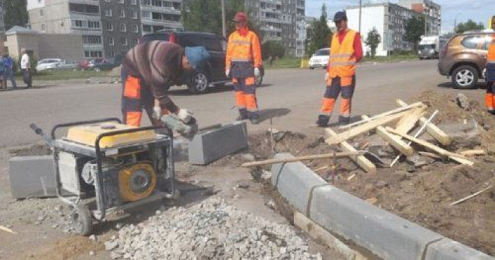 В Заволжском районе Ярославля состоялся рейд по ремонту дорог