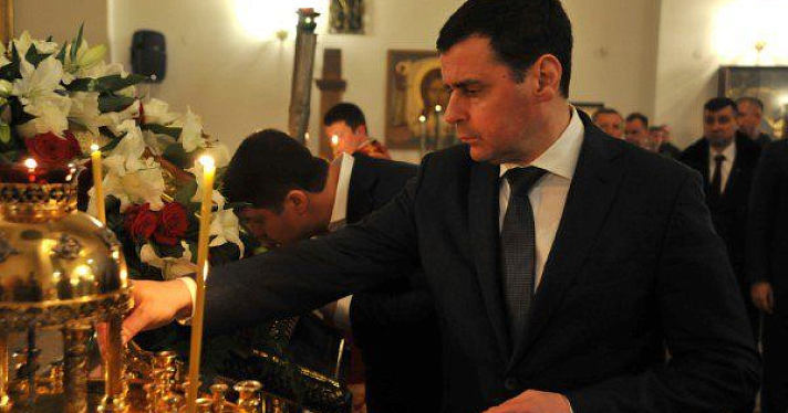 В храмах Ярославской области прошли праздничные пасхальные богослужения_108639