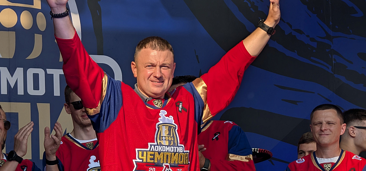«Мы сделали это вместе». 50 ярких кадров с Парада Чемпионов в Ярославле_301134