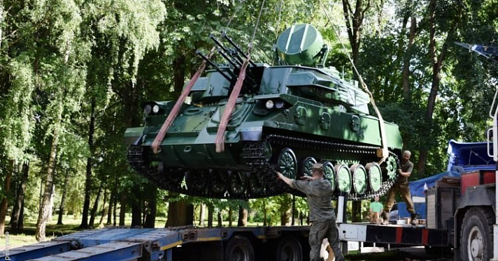 В Рыбинске накануне дня ВДВ установили новый военный монумент: фото_165398