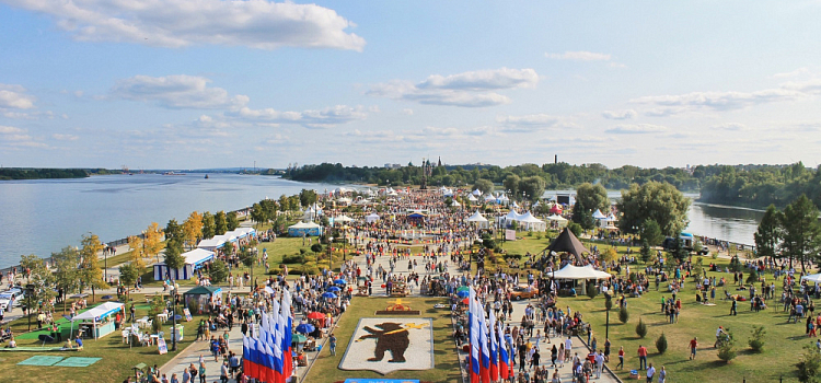 «Пир на Волге» – 2025: полная программа самого вкусного фестиваля лета