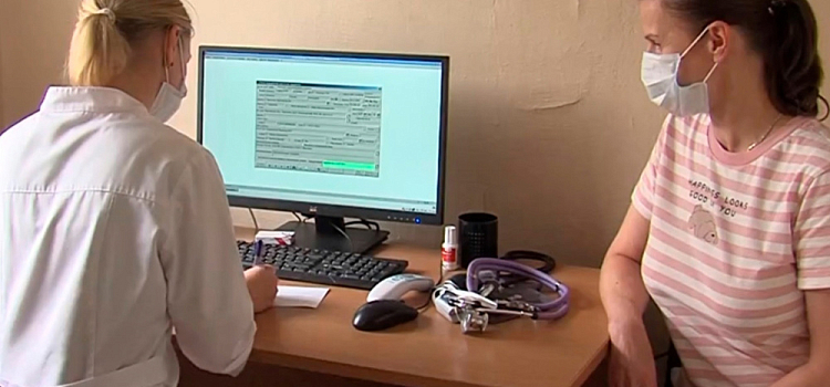 Ярославцам рассказали, как в майские праздники будут работать поликлиники