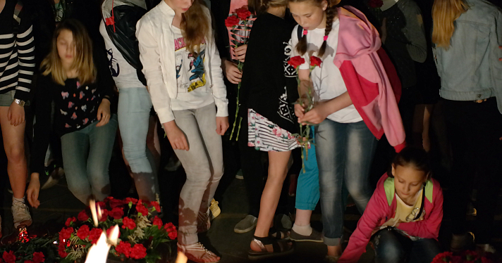 В Ярославле состоялась акция «Свеча памяти»_73425