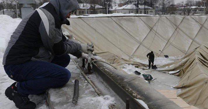 В Ярославле восстанавливают купол легкоатлетического манежа (фото) _90131