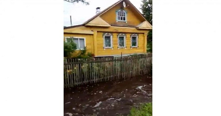 Деревня в Ярославской области ушла под воду