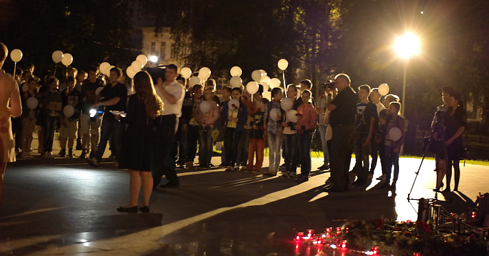 В Ярославле состоялась акция «Свеча памяти»_73420