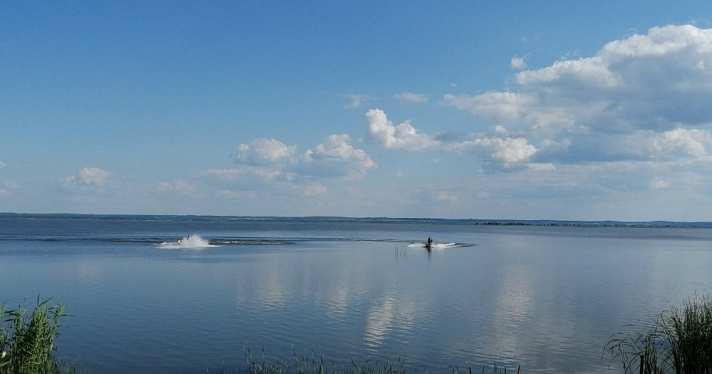Власти Ярославской области начали проверку факта сбросов в озеро Неро
