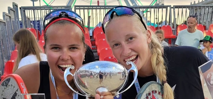 Спортсменки из Рыбинска впервые в истории России выиграли чемпионат мира по пляжному теннису_303297