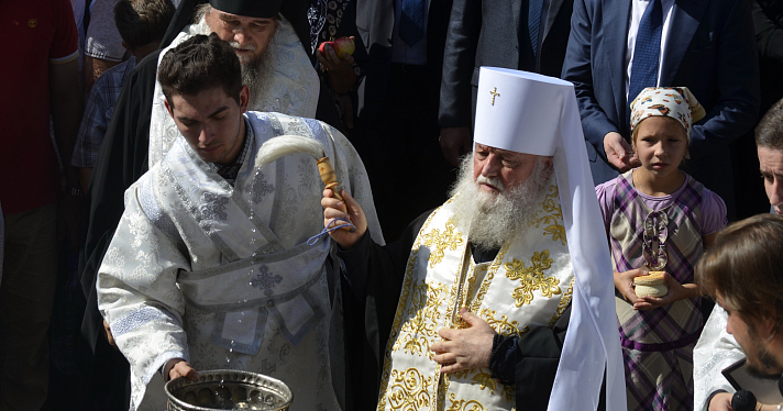 Фестиваль «Преображение» в Ярославле открылся литургией и церемонией гашения почтового конверта_80676
