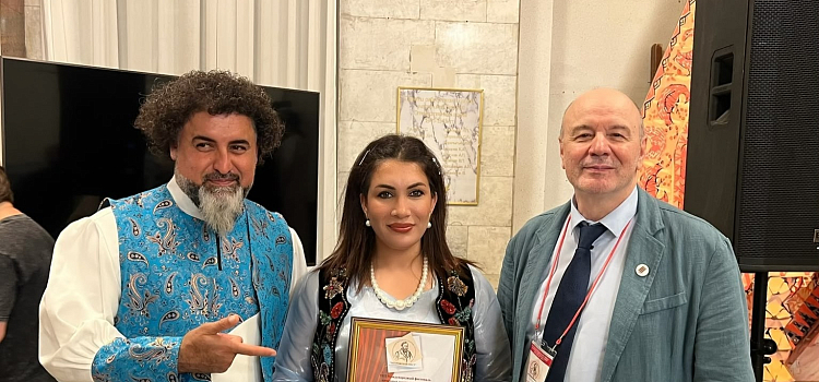«Актёрский подвиг»: спектакль из Ирака о трагедии курдов забрал награду фестиваля «Островский-ФЕСТ»_321768