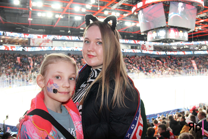 «Идея рождается со слов: «У нас есть билеты!»»: юная болельщица ярославского «Локомотива» рассказала, что её «затянуло» в хоккей