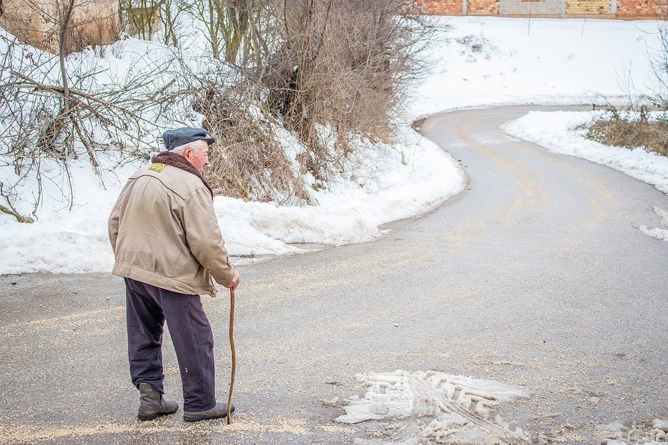 В Ярославской области вводят новые ограничения для пенсионеров