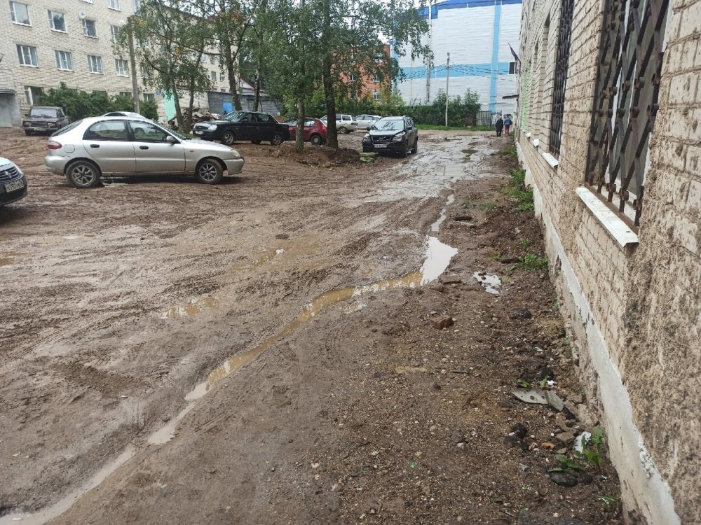 Переславцы боятся, что дети не смогут прийти в школу чистыми 1 сентября