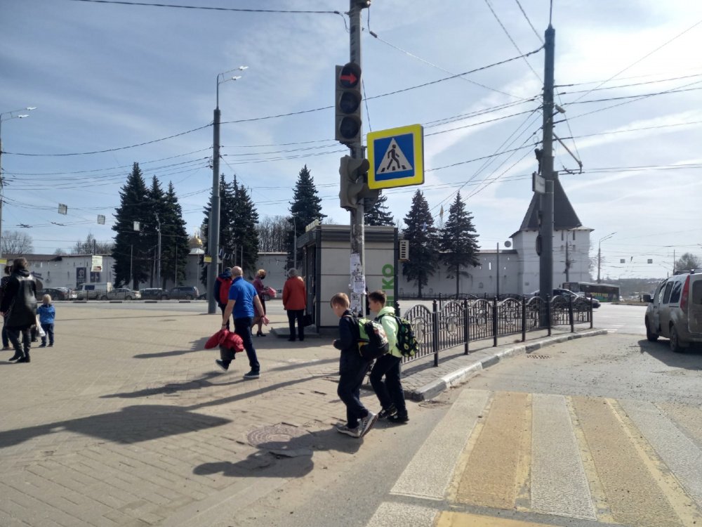 В департаменте образования рассказали, как будут работать школы и детские сады на майских праздниках в Ярославле