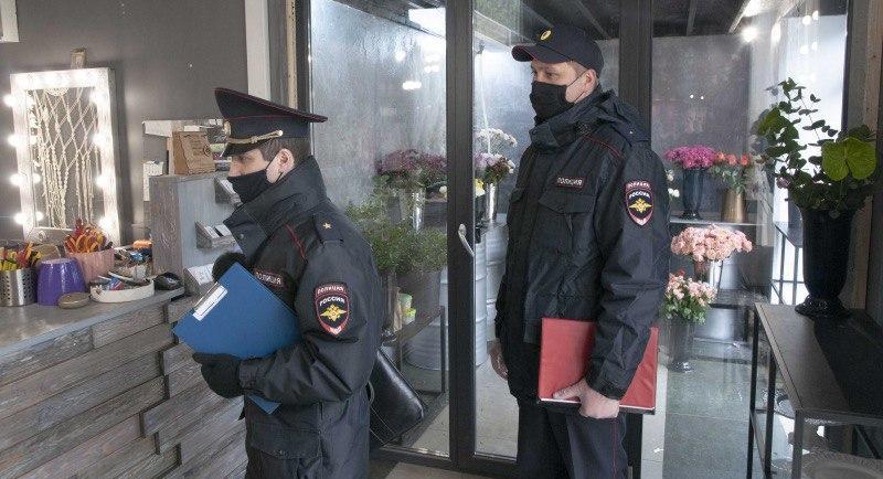 В Кировском районе Ярославля нашли ресторан, бар и торговые точки, которые нарушали ограничения
