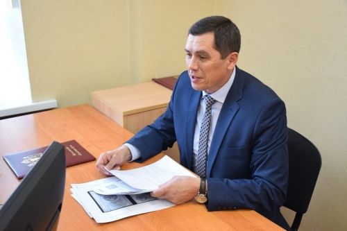 Депутаты Ярославской областной думы в полном составе поддержали переизбрание Альфира Бакирова на пост уполномоченного