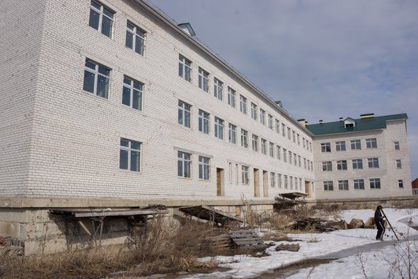 Туношескую школу достроят на средства областного бюджета