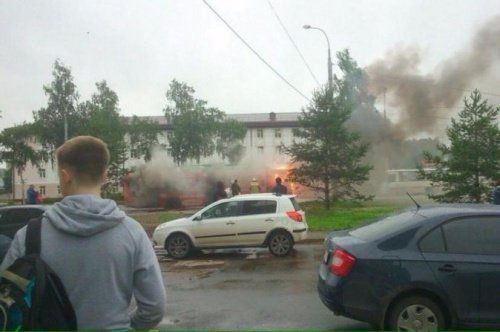 В Рыбинске вспыхнул троллейбус 