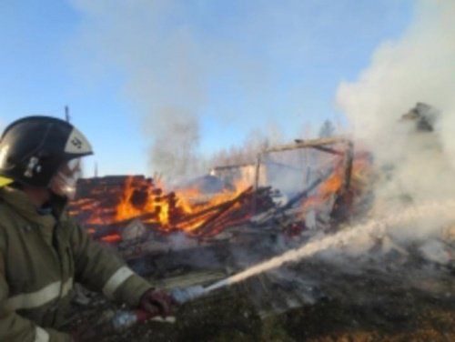 В Пошехонском районе дотла сгорел дачный дом 