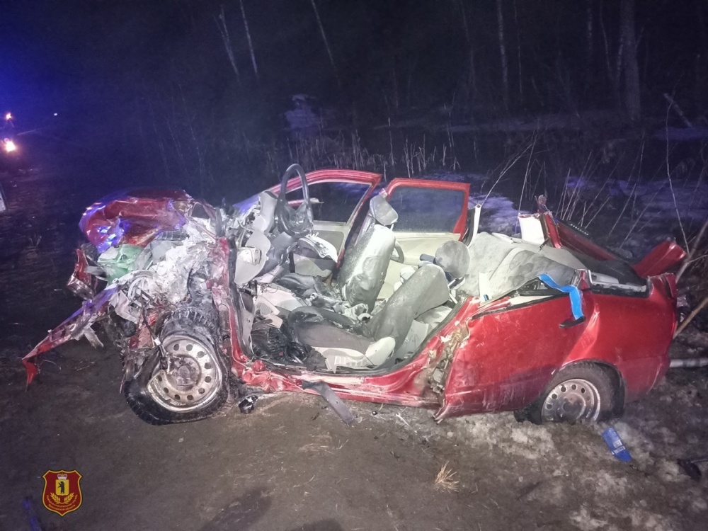 В ДТП в Ярославском районе погиб водитель легковушки