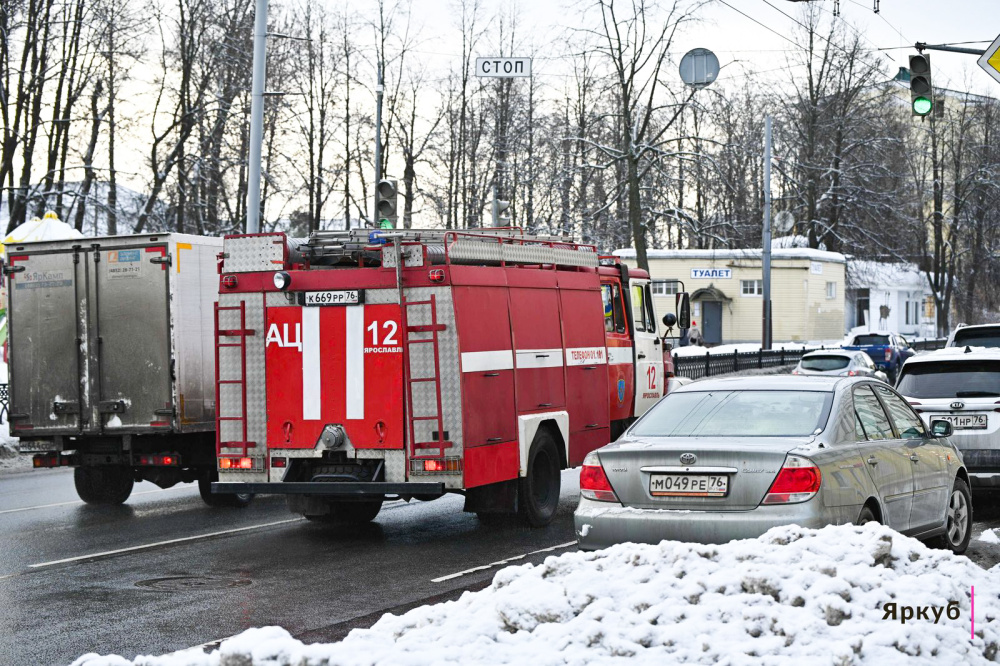 В Ярославской области при пожаре пострадал человек