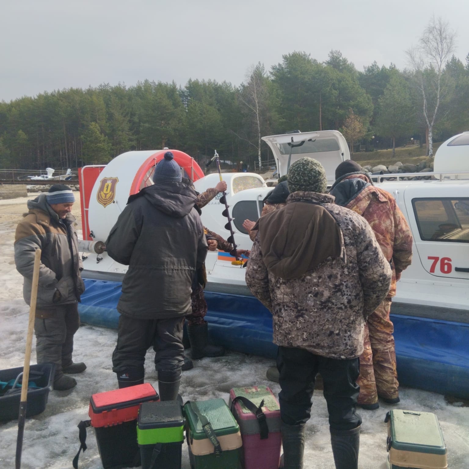 Восьмерых рыбаков на Рыбинском водохранилище унесло на льдине | 03.04.24 |  Яркуб