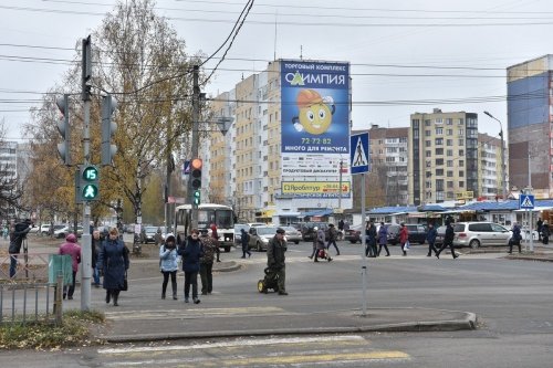 В Ярославле установили 13 светодиодных светофоров со сменой режима