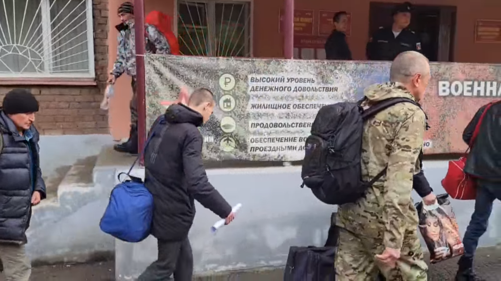 Военком рассказал, когда отправят на службу первых мобилизованных из Ярославской области