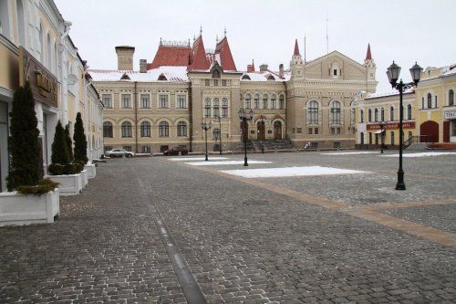 В Рыбинске завершили реставрацию Красной площади 