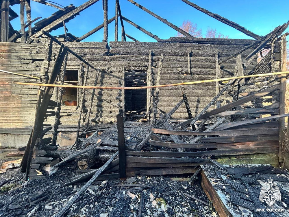 В Пошехонье случились сразу три пожара из-за поджога