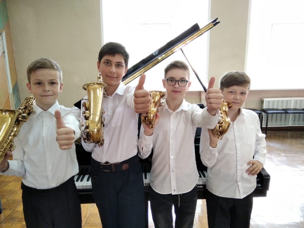 Джаз и классическая музыка: в Ярославле появился детский музыкальный квартет