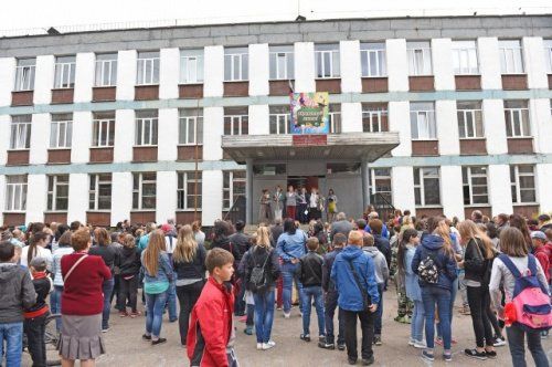 В Ярославле проверили ремонт школ 
