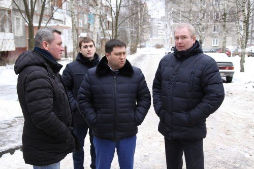 Первый заместитель мэра Ярославля проверил качество работы управляющих компаний