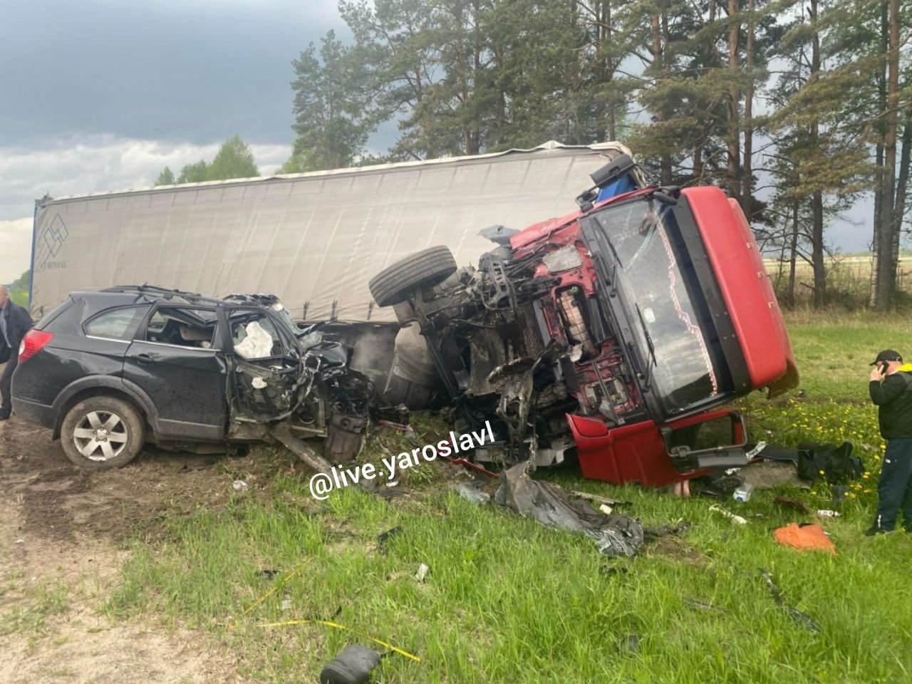 В машине два трупа»: страшное ДТП с фурой произошло под Ярославлем |  15.05.21 | Яркуб