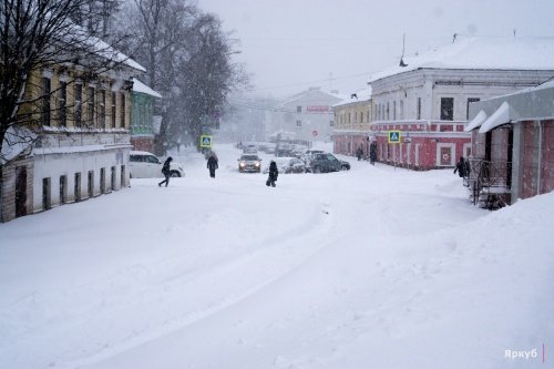 В схему зимней уборки Ярославля включат дворовые проезды