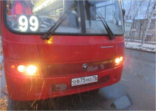 В Ярославле столкнулись две маршрутки, пострадали девять человек