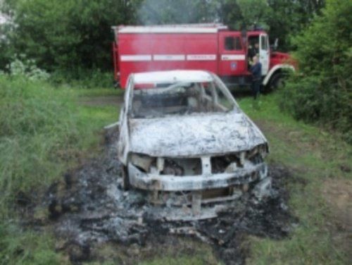 В Ярославском районе сгорел автомобиль 