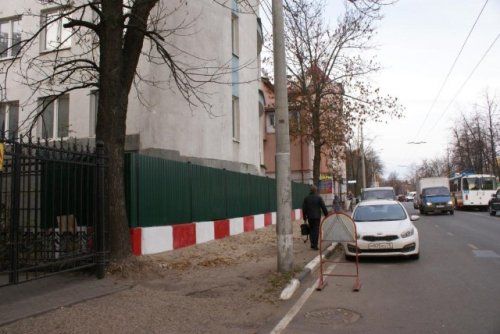 В Ярославле стройплощадки огородят заборами единого образца 