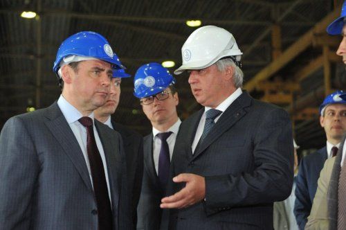 Глава региона посетил судостроительное предприятие «Рыбинская верфь»